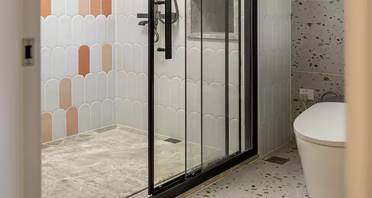 Sliding Shower Door Repair in Palm Coast, FL