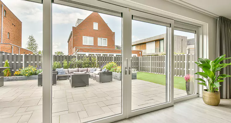 Best Sliding Screen Door Replacement Company in Palm Coast, FL